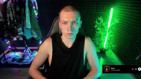 Snapshot of yoi_aji chatting on 11-30-25, 04:22 You can ask my name in pm online show from 11-30-25, 04:22