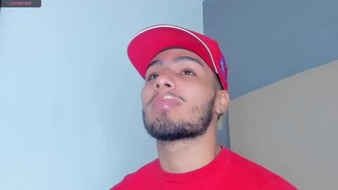 Snapshot of yoi_olimpo chatting on 01-03-25, 12:30 Yoi Olimpo online show from 01-03-25, 12:30