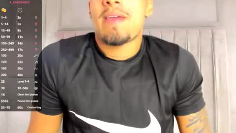 Snapshot of yoi_olimpo chatting on 03-06-25, 12:30 Yoi Olimpo online show from 03-06-25, 12:30