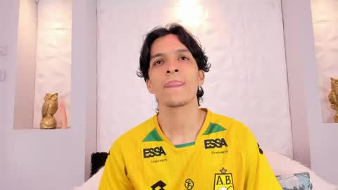 Yoiirchi online show from 04-16-26, 05:25