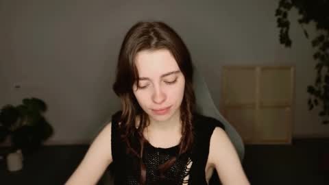 yoka_paradoxxx online show from 11-06-25, 05:30