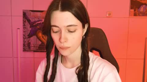 yoka_paradoxxx online show from 01-10-26, 09:11