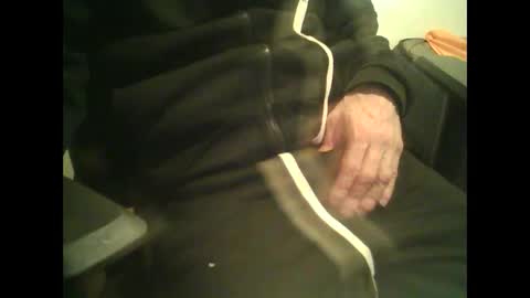 Snapshot of yokaxondoo chatting on 12-24-24, 10:49 yokaxondoo online show from 12-24-24, 10:49