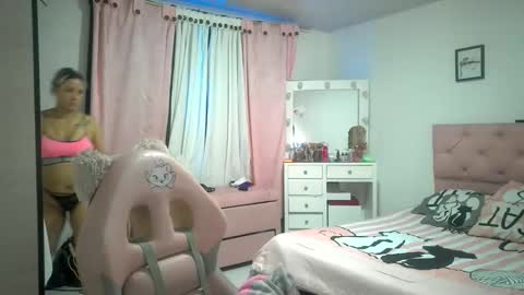 yokiko online show from 10-28-25, 04:42