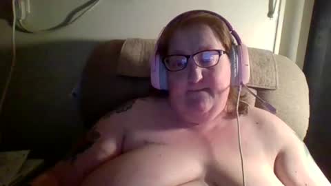 yomoopy online show from 01-28-25, 07:43