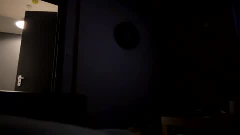 yonise909383 online show from 12-17-25, 05:02