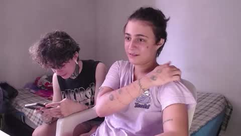 Little Mike Independent model online show from 10-09-25, 05:00