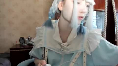 Snapshot of yoonhee_kiss chatting on 09-18-25, 10:06 Yoonhee Kiss online show from 09-18-25, 10:06