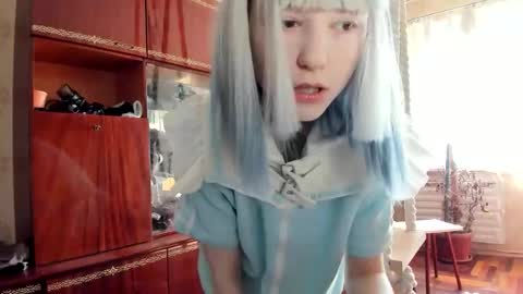 Snapshot of yoonhee_kiss chatting on 09-23-25, 09:23 Yoonhee Kiss online show from 09-23-25, 09:23