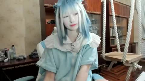 Snapshot of yoonhee_kiss chatting on 09-28-25, 07:19 Yoonhee Kiss online show from 09-28-25, 07:19