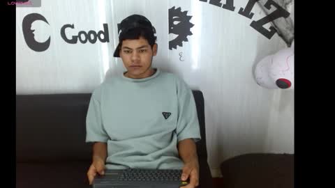 Yordi online show from 11-01-25, 01:57