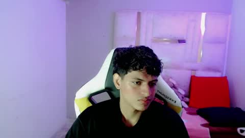 Snapshot of yosepp_cum chatting on 04-17-26, 04:43 YOSEP online show from 04-17-26, 04:43