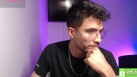 Snapshot of yoshy_man chatting on 06-25-26, 04:56 yoshy_man online show from 06-25-26, 04:56