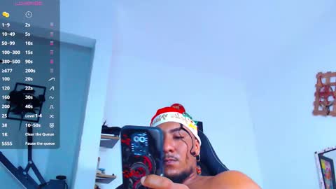 Snapshot of yosoy_enzo2020 chatting on 11-10-25, 03:49 Enzo online show from 11-10-25, 03:49