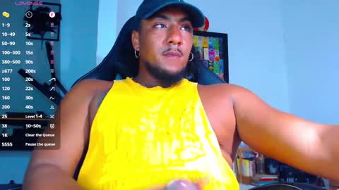 Snapshot of yosoy_enzo2020 chatting on 11-19-25, 03:28 Enzo online show from 11-19-25, 03:28