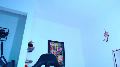 Snapshot of yosoy_enzo2020 chatting on 11-24-25, 03:50 Enzo online show from 11-24-25, 03:50