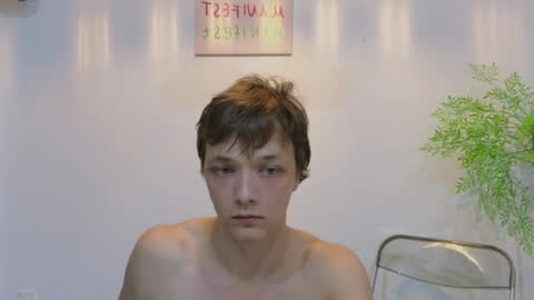 Snapshot of you_dream_ chatting on 04-21-26, 06:12 you_dream_ online show from 04-21-26, 06:12