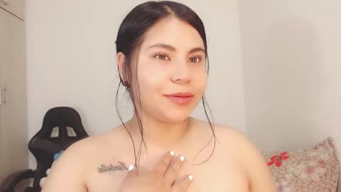Snapshot of you_little_pervert chatting on 10-24-25, 11:39 Little Pervert online show from 10-24-25, 11:39