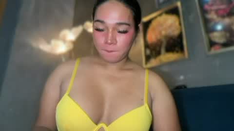 Snapshot of you_should_try chatting on 06-22-26, 04:04 Denice online show from 06-22-26, 04:04