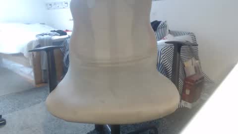 youandme1999 online show from 04-11-26, 08:18