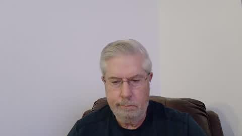 Colorado Guy Straight online show from 02-22-25, 01:02