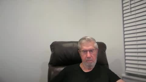 Colorado Guy Straight online show from 09-09-25, 02:22