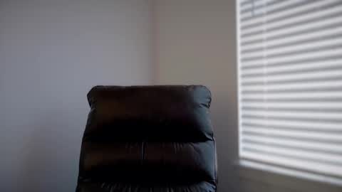 Colorado Guy Straight online show from 10-28-25, 06:54