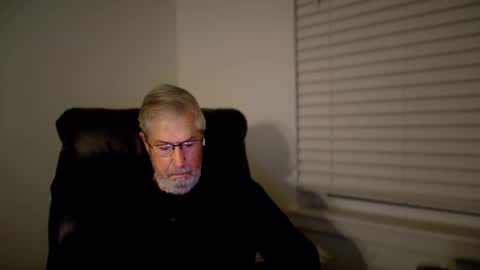 Colorado Guy Straight online show from 12-23-25, 10:57