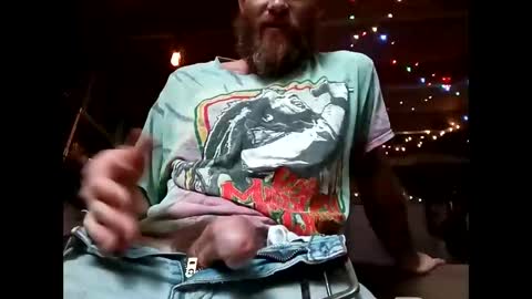 Snapshot of youllfall4me chatting on 01-28-25, 01:39 youllfall4me online show from 01-28-25, 01:39