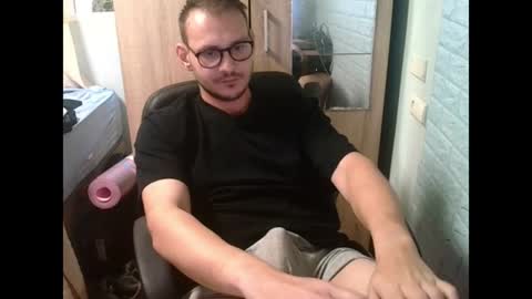 A... online show from 07-06-26, 08:22