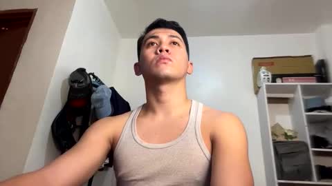 Snapshot of your1sthunk chatting on 11-17-25, 11:27 Cyrus online show from 11-17-25, 11:27