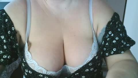 Maria Love online show from 01-09-26, 09:56