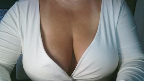 Maria Love online show from 02-08-26, 07:56