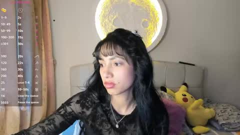 Snapshot of your_beck chatting on 05-14-26, 08:15 mia3 online show from 05-14-26, 08:15