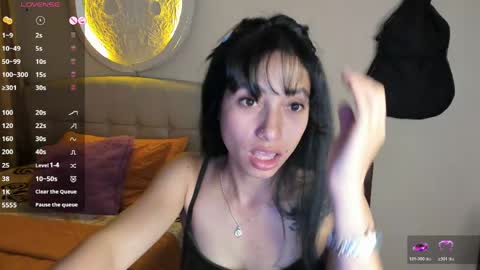 Snapshot of your_beck chatting on 05-18-26, 04:07 mia3 online show from 05-18-26, 04:07