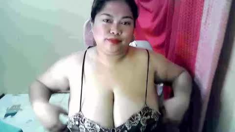 Snapshot of your_big_boobs chatting on 09-16-25, 11:28 your_big_boobs online show from 09-16-25, 11:28