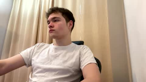 your_bunny123 online show from 01-13-26, 09:58