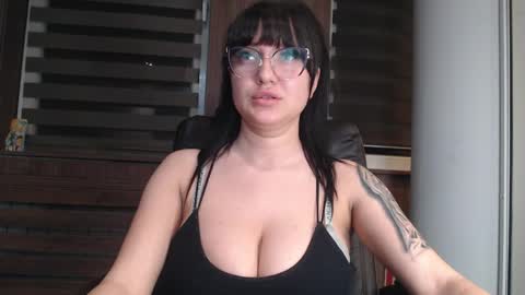 your_bustygirl online show from 04-04-26, 11:46