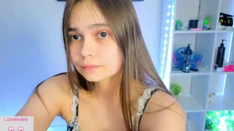 Julia Next stream  online show from 06-01-26, 05:25