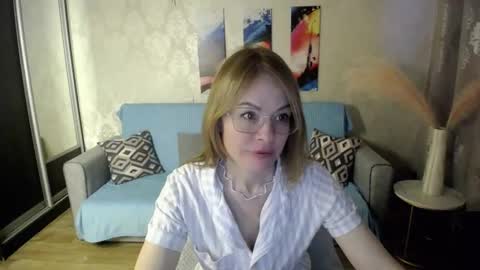 your_crush_12 online show from 11-25-25, 08:03