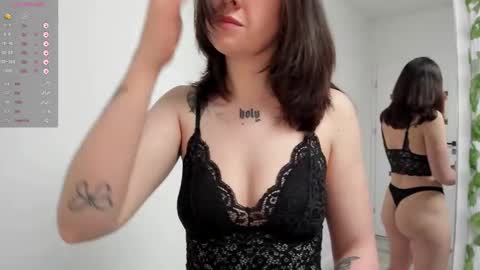 Adrianne online show from 02-10-26, 04:00