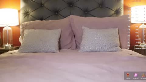 Snapshot of your_dreaamgirlx chatting on 01-06-25, 01:09 Isabella online show from 01-06-25, 01:09