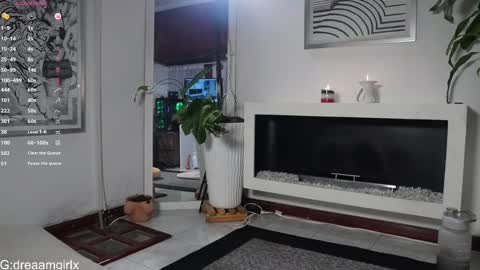 Snapshot of your_dreaamgirlx chatting on 03-01-25, 04:58 Isabella online show from 03-01-25, 04:58