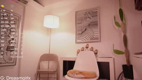 Snapshot of your_dreaamgirlx chatting on 09-14-25, 02:54 Isabella online show from 09-14-25, 02:54