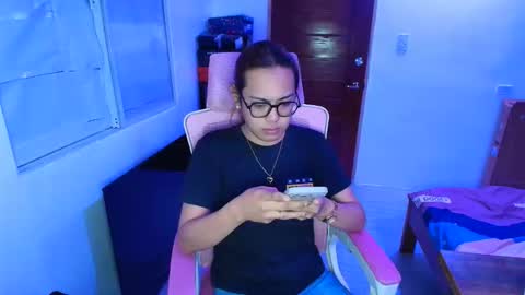 your_dreamgirlxxx69 online show from 02-13-26, 09:49