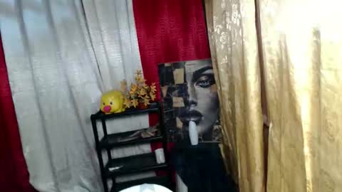 Snapshot of your_dreammanxx chatting on 01-19-26, 04:22 Your DreaManXX online show from 01-19-26, 04:22