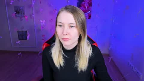 Ella online show from 04-17-26, 09:01