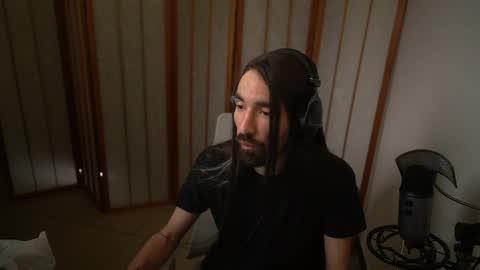 Snapshot of your_ice_cream chatting on 03-27-26, 04:29 Siebel. online show from 03-27-26, 04:29