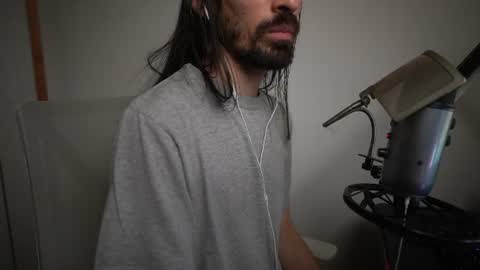 Snapshot of your_ice_cream chatting on 06-19-26, 10:24 Siebel. online show from 06-19-26, 10:24