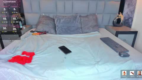 your_lady_milf online show from 05-30-26, 05:43